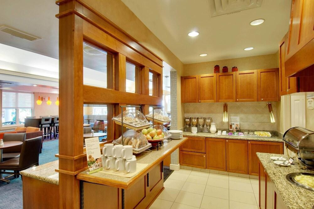Residence Inn By Marriott Princeton At Carnegie Center Εξωτερικό φωτογραφία